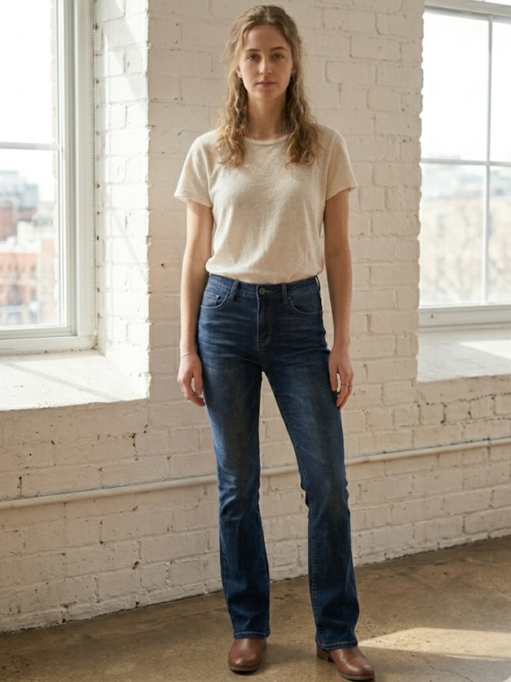 American Eagle Slim Bootcut Jeans Women’s Size 4 Medium Wash Denim
